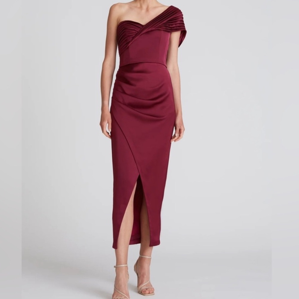 prom! Theia size 4 One-Shoulder Burgundy Dress wedding guest
